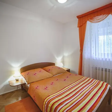 Milenka Apartment Zrnovnica